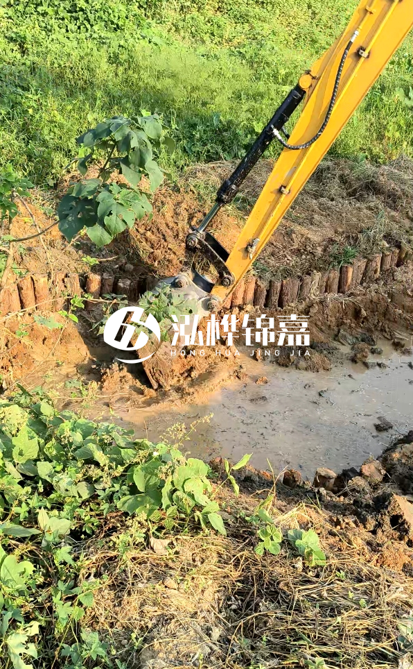 德州河道清淤專業(yè)施工-打完松木樁后為何需要立即清理淤泥？