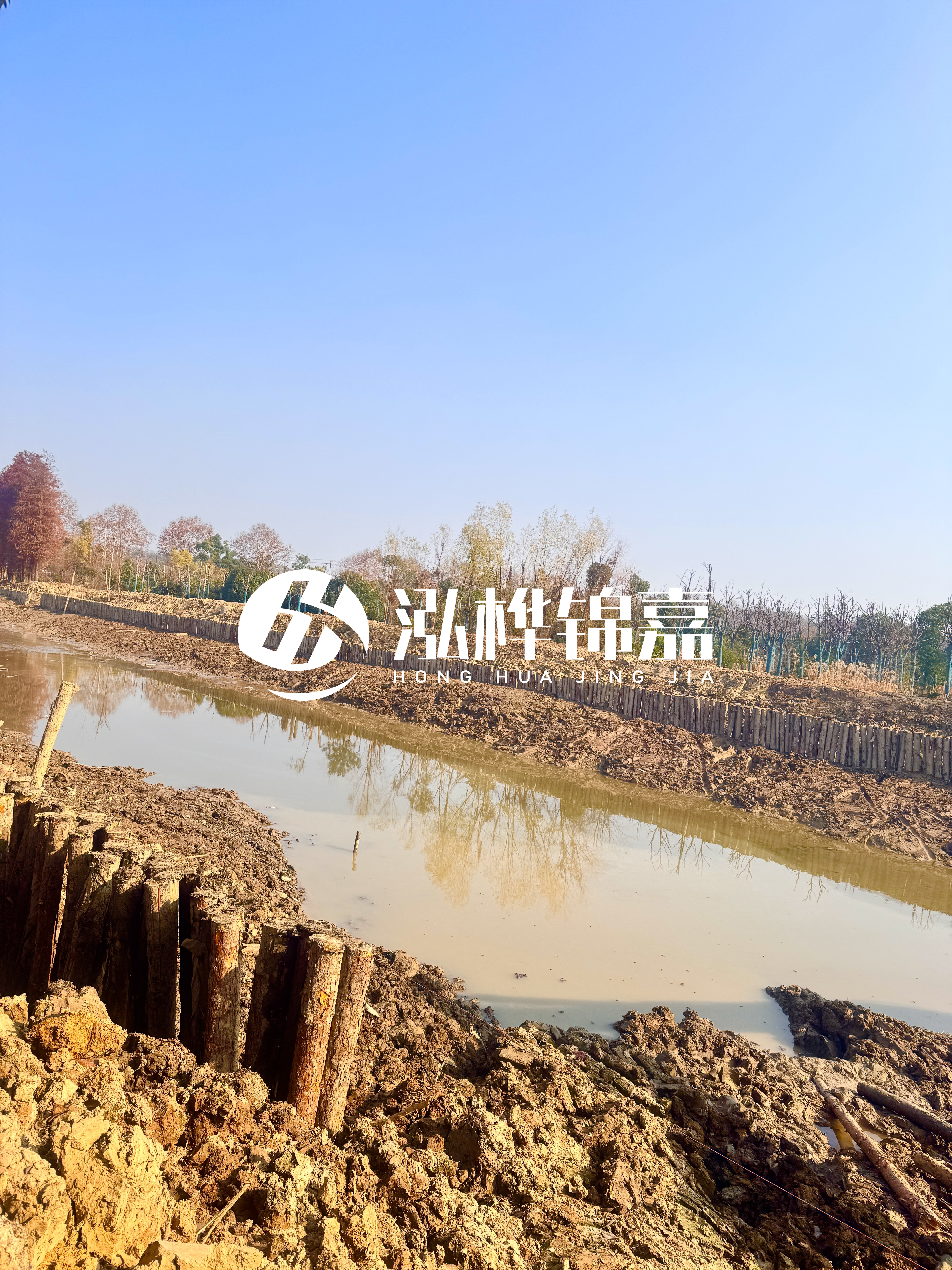 3米松木樁能承受多大重量？河道工程者必知！