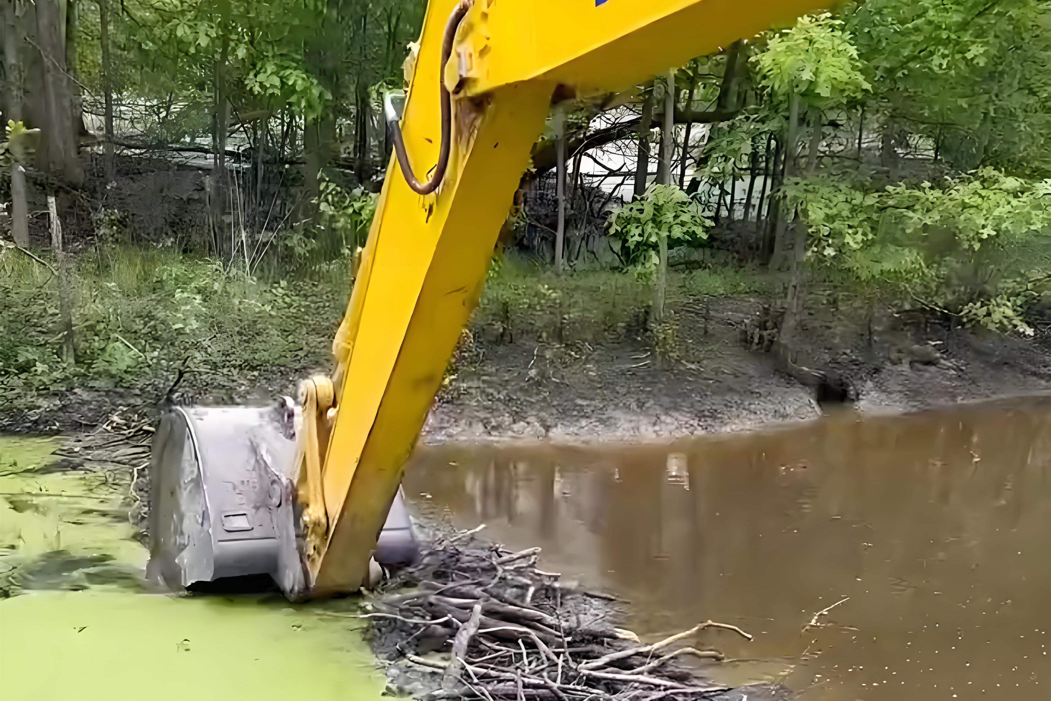 益陽(yáng)水挖清淤團(tuán)隊(duì)泓樺錦嘉-水塘清淤中遇到大量垃圾如何處理？