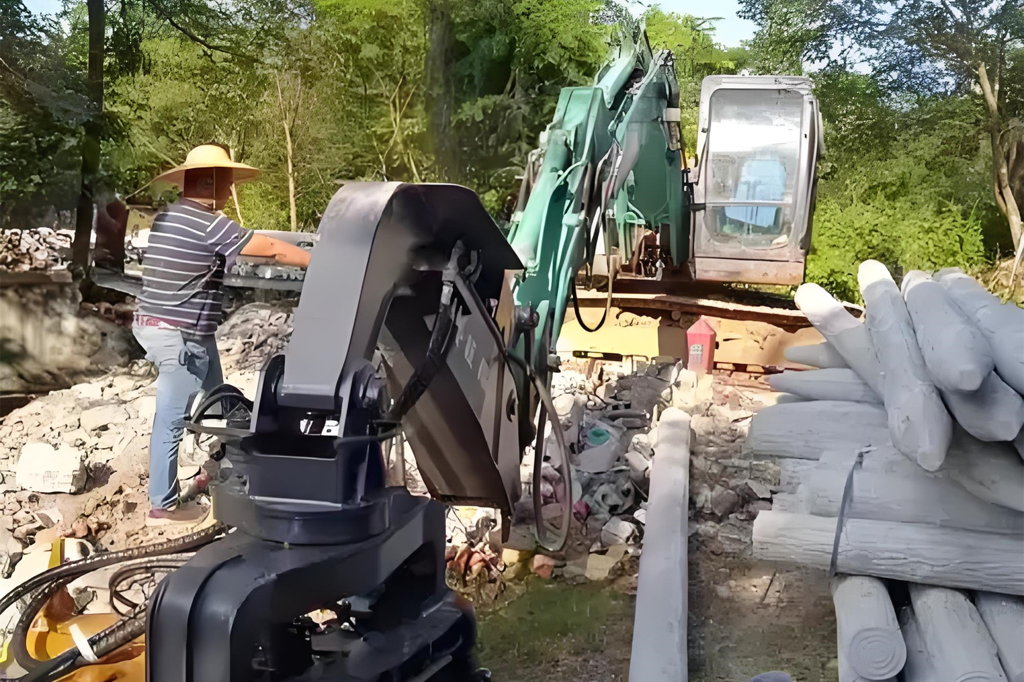 水泥樁批發(fā)廠家泓樺錦嘉-水泥仿木樁多少錢一根？