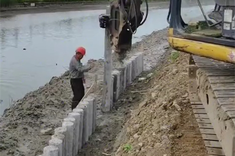 水泥樁廠家泓樺錦嘉-2米水泥樁施工多少錢一根？	